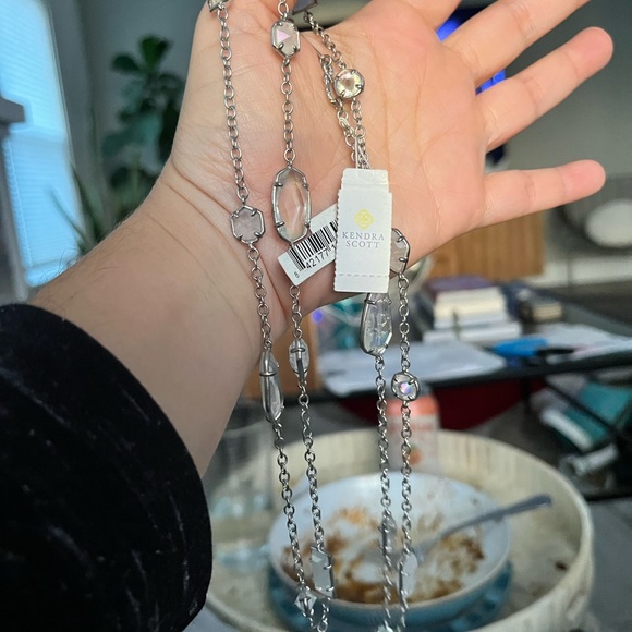 Kendra Scott Brand New Quartz Glass Gem Station Necklace Silvertone NWT - Picture 3 of 7